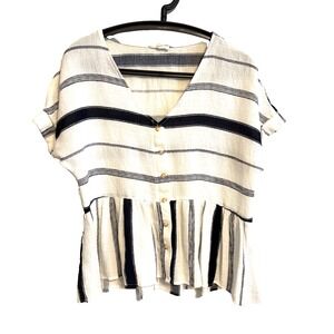 Blu Pepper White Short Capped Sleeve Size Small Blouse Fairy Cottagecore Boho